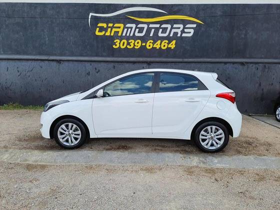 HYUNDAI HB20 1.0 COMFORT STYLE 12V FLEX 4P MANUAL HYUNDAI HB20 1.0 COMFORT STYLE 12V FLEX 4P MANUAL